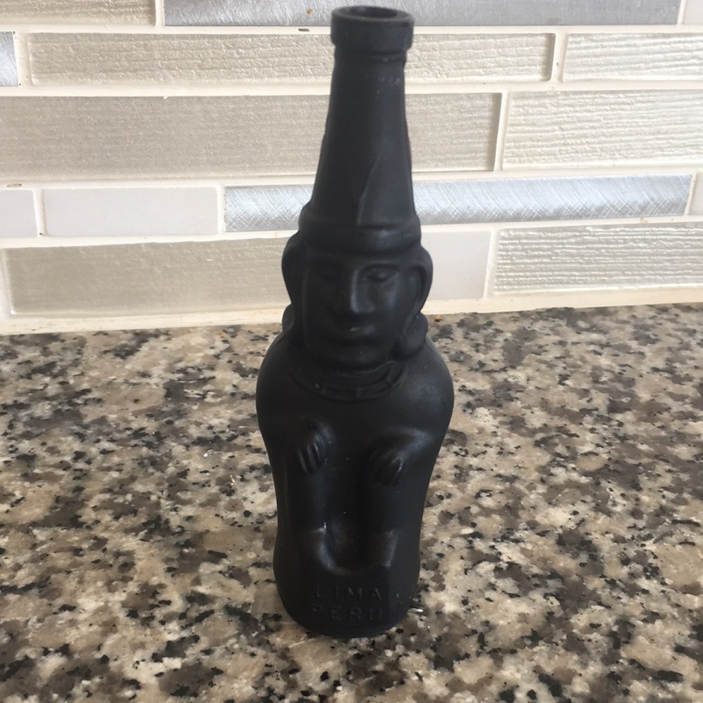 π *Vintage Peruvian Ranuzzi Inca Figure Bottle* π - Picture 12 of 16